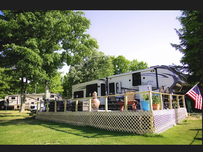Three Lakes Campground Picture 5