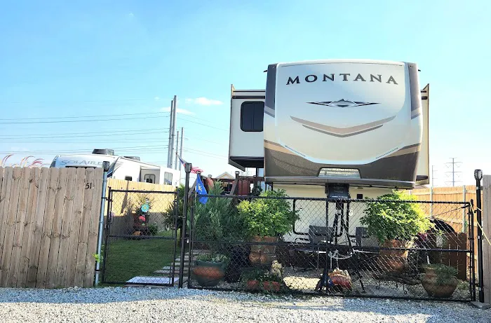 Cedar Meadow RV Park Picture 8