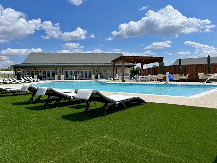 Pradera Estates Picture 2