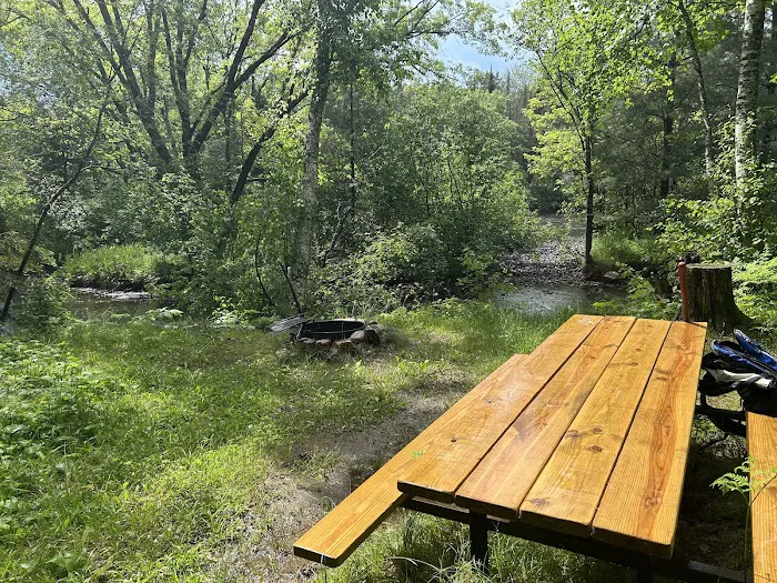 Rainbow Rapids Canoe Campsite Picture 4