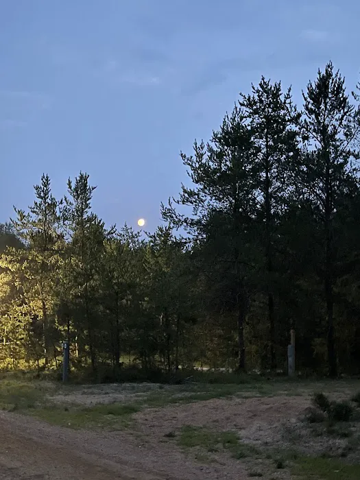 Tomahawk Campground & RV Park Picture 6