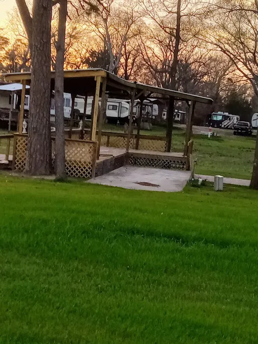 Highlandshores RV Park Picture 7