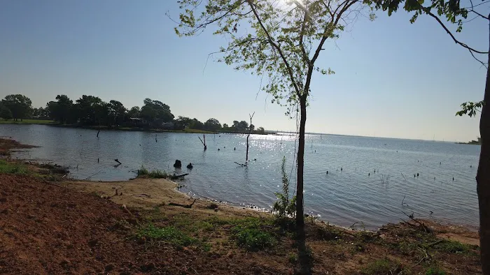 Lake Fork Fishin' Hole Picture 5