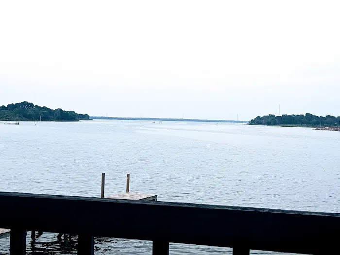 Hangout Cove, RV Park Picture 1