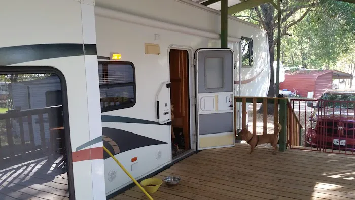 Hangout Cove, RV Park Picture 2