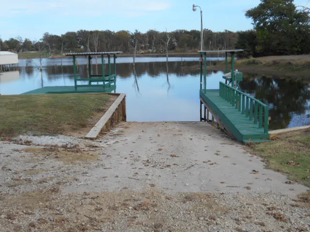 FORK IN THE ROAD RV PARK Picture 3
