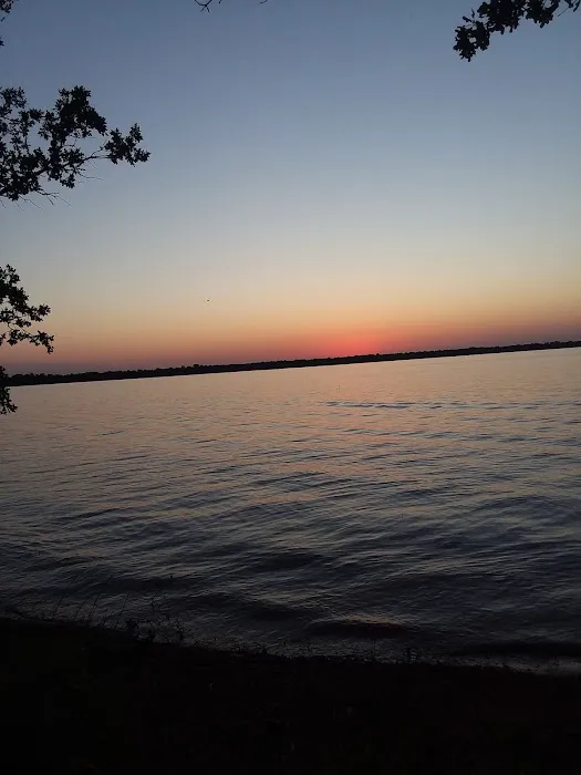 Lake Fork Island Picture 3