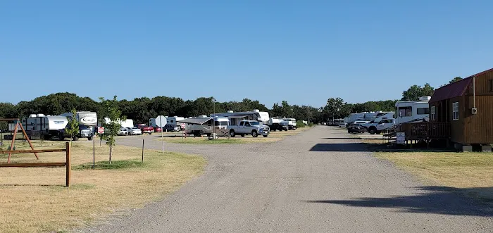 Lovely RV Resort Picture 8