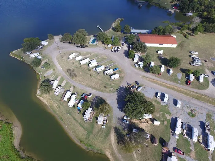 Red Bear RV Resort Picture 7