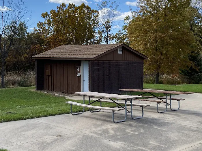 Lake Miami - Modern & Tent Campground Picture 3