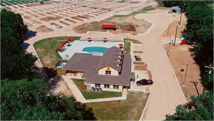 McKinney North / Celina KOA Holiday Picture 9
