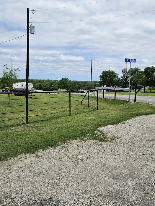 Smith Farms RV Park Picture 8