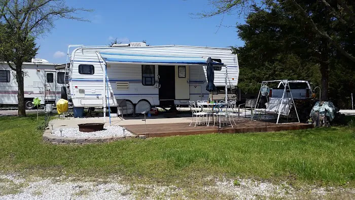 Dry Dock Campgrounds Picture 5