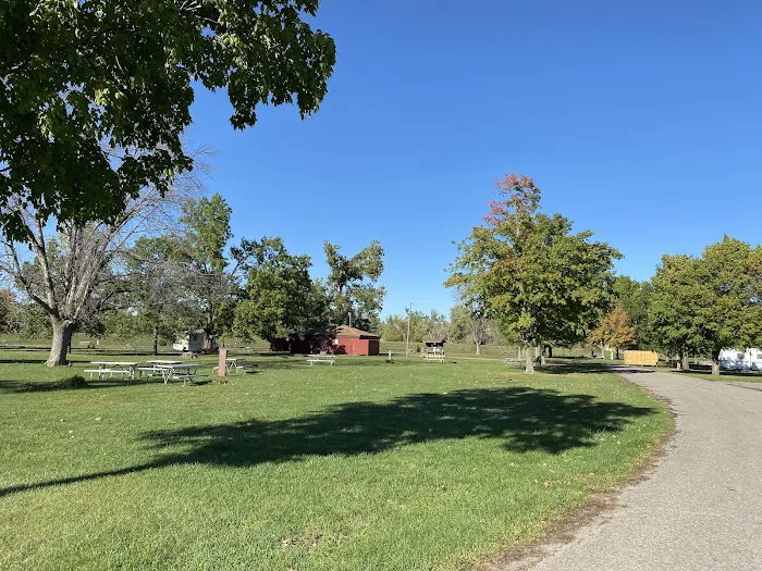 Riverview Campground Picture 5