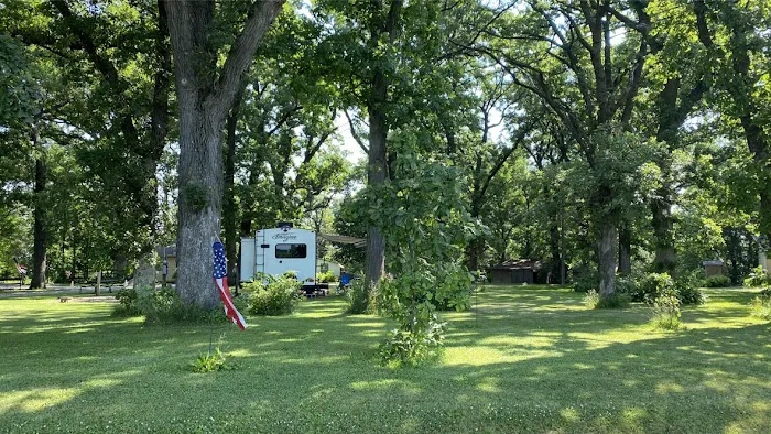 Shady Oaks RV Campground Picture 8