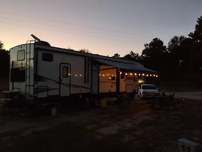 The Escapes RV Park & Storage Picture 2