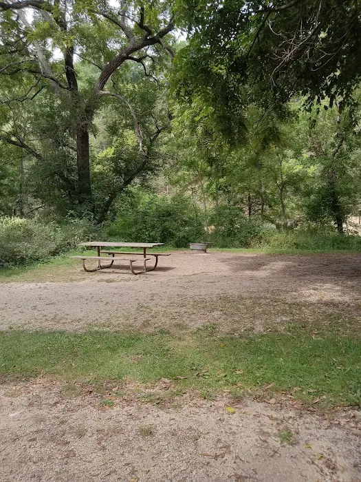 Upper Cedar Hills Campground Picture 8