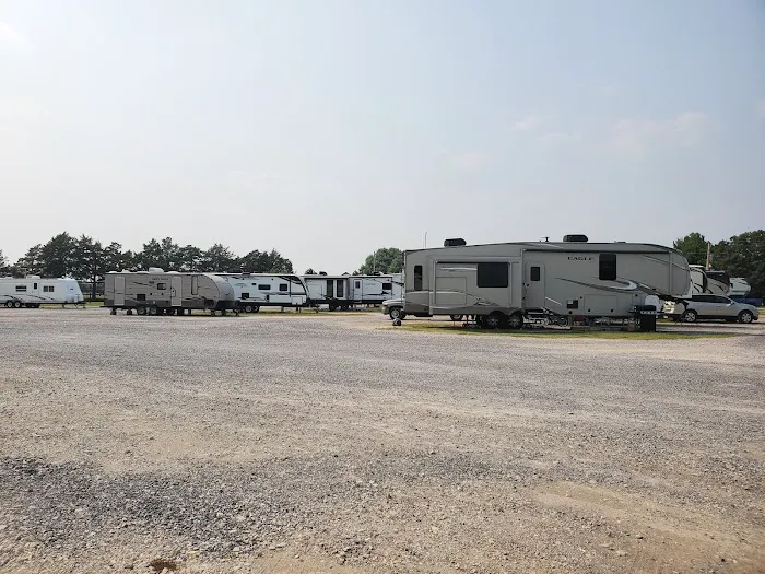 Crossroads RV Park Picture 8