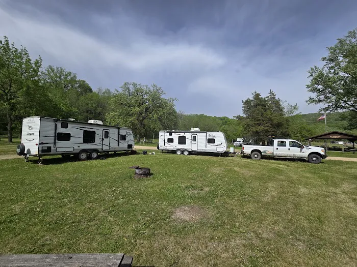 Zumbro Bottoms Horse Campground - West Picture 5