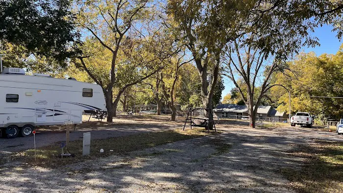 Wynnewood North RV Park Picture 5