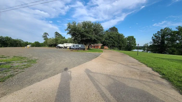 Lost Lake RV Park Picture 1
