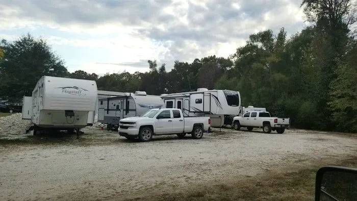 Pinewood Properties & Rv Park Picture 6
