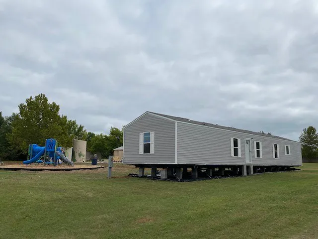 Cedar Ridge MHC Picture 3