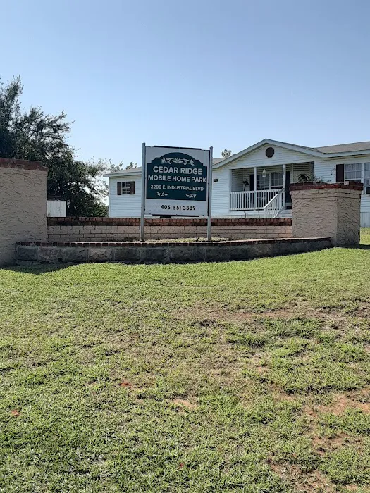 Cedar Ridge MHC Picture 8