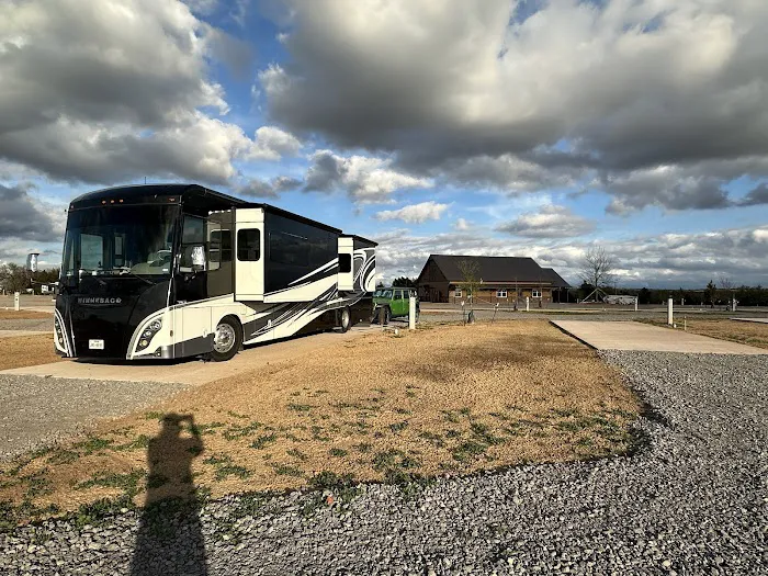 Tallgrass RV Park Picture 6