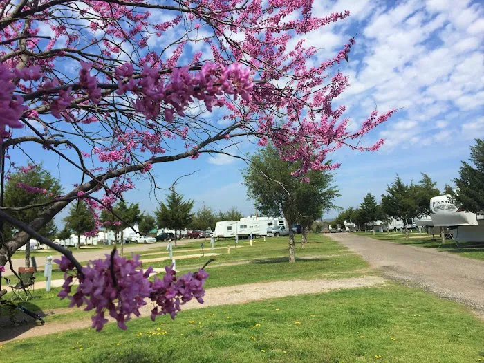 Cedar Valley RV Park Picture 1