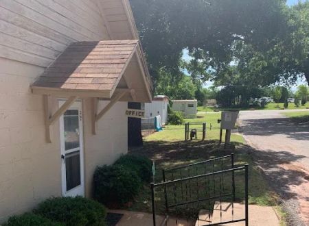 Lincoln Park North Mobile Home Rentals and RV Park
