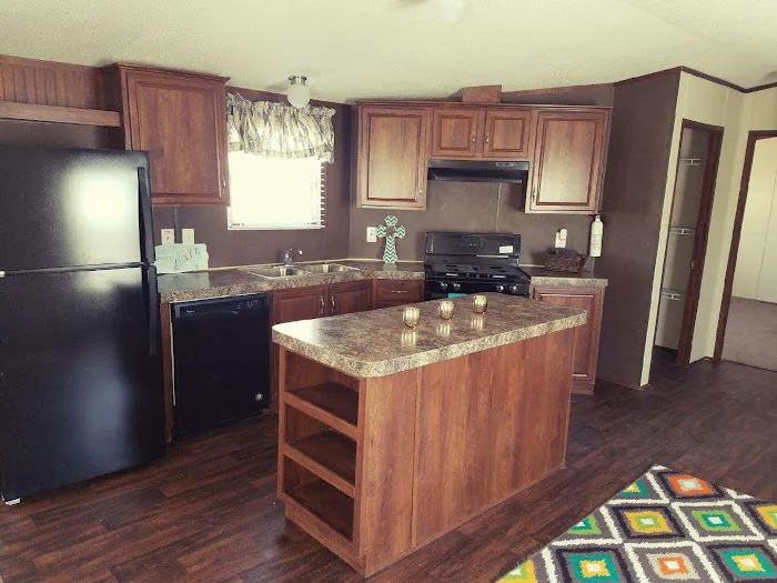 Moore Santa Fe Estates Picture 13