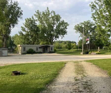 Three Fingers Campground