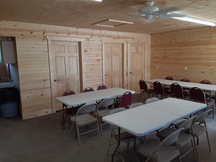 Hanna's Campground Picture 9