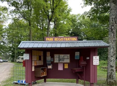 Lake view Park and Campground