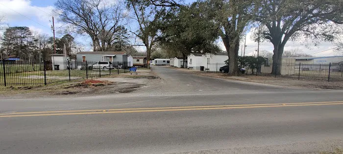Riverland Park of Baton Rouge Picture 1