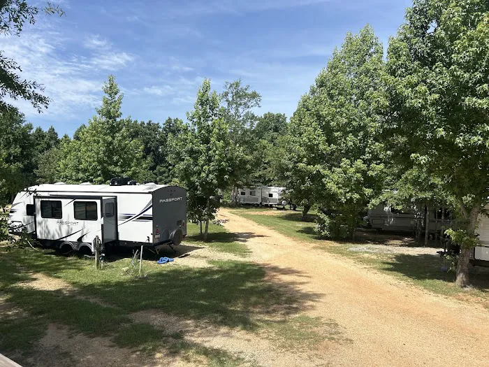 Canton Bend RV Picture 9
