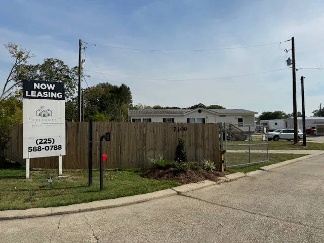 Prescott Place Mobile Home Park Picture 2