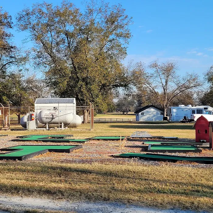 Southern Trails RV Resort Picture 10
