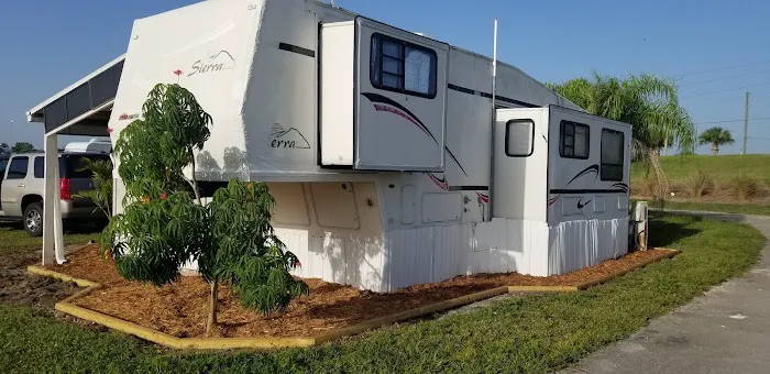 Lakeview RV Park Picture 4