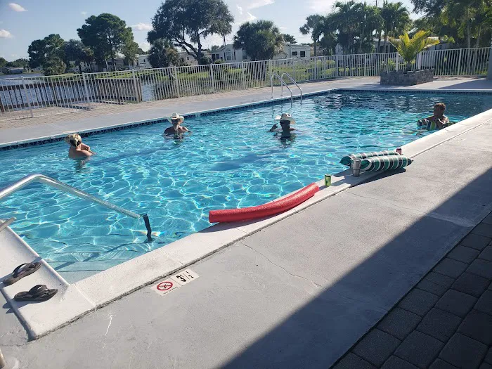 Okeechobee Landings RV Resort Picture 6