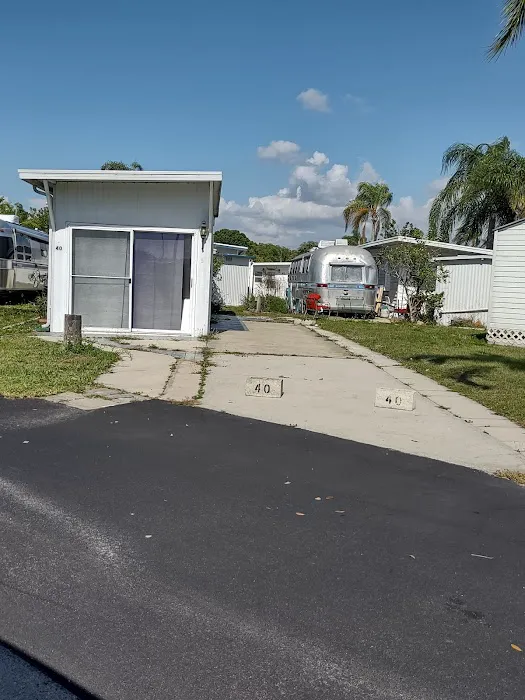 Paradise RV Lot Rental Picture 2