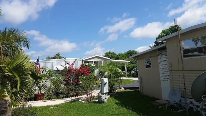 Palm Beach Colony Picture 1