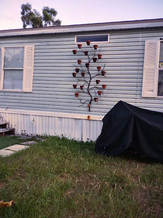 Holiday Ranch Mobile Home Park Picture 2