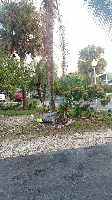 Holiday Ranch Mobile Home Park Picture 7