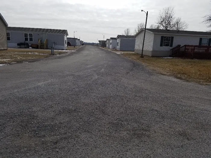 Cappelatti Washburn Mobile Home Park Picture 2