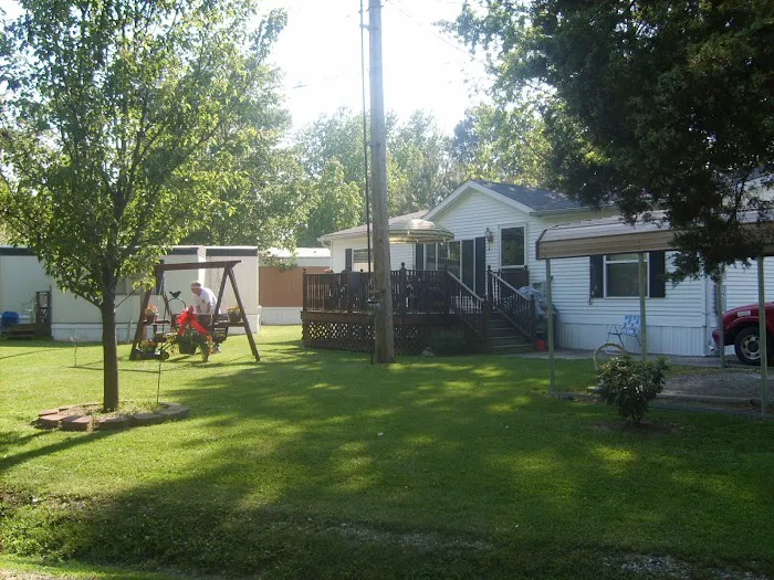 Rend Lake Mobile Home Park Picture 10