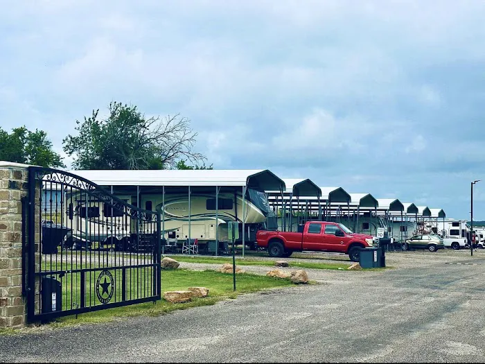 North Texas RV Resort Picture 9