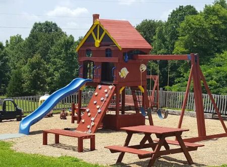 Lebanon / Bennett Spring KOA Holiday