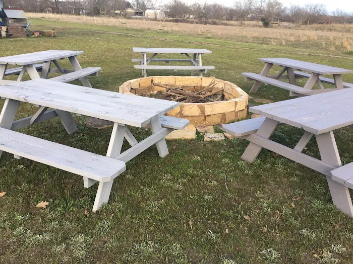 Rustic Acres RV Park Picture 4
